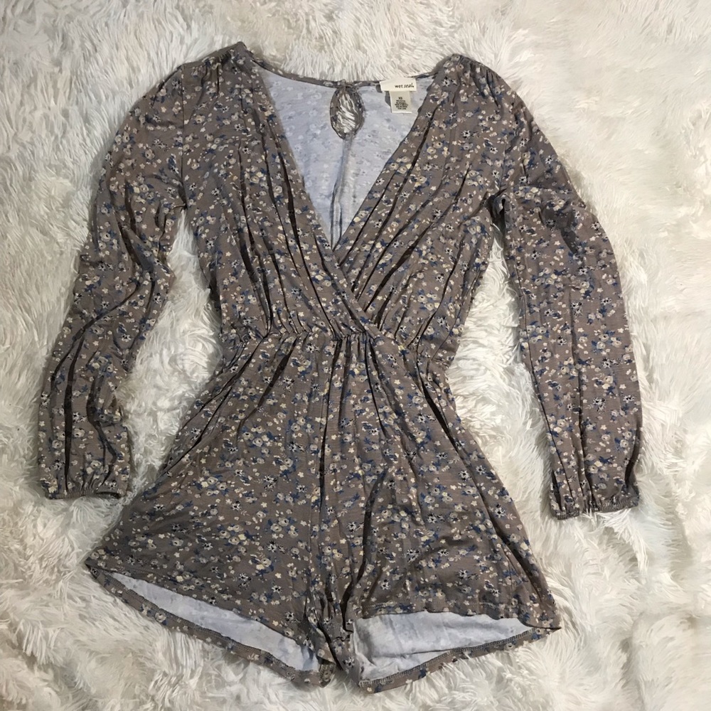 Wetseal Long Sleeve Romper